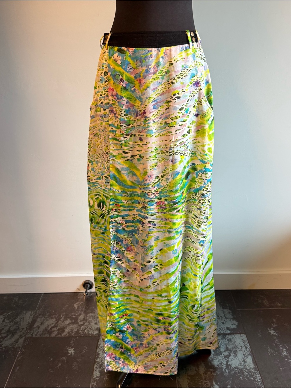 Women’s long Skirt